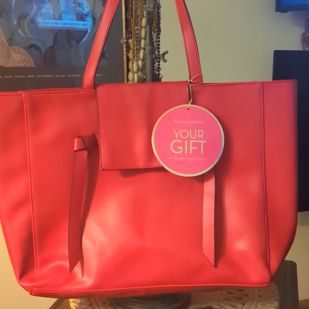 Elizabeth Arden tote bag